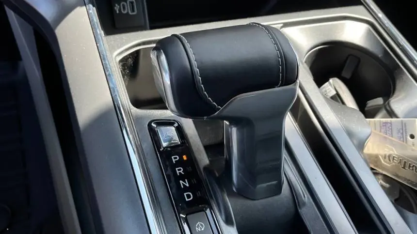 2025 Ford F-150 Lightning 1FTVW3LK3SWG05570