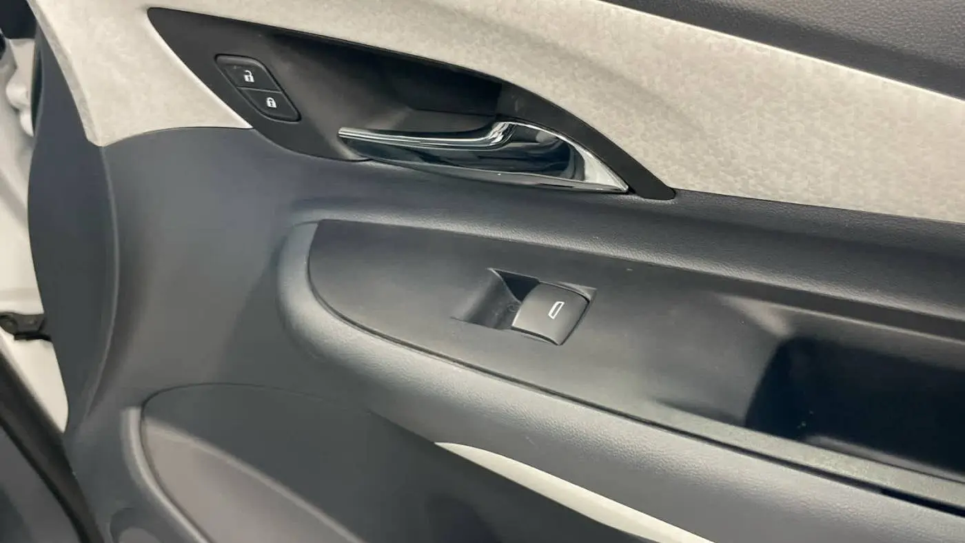 2019 Chevrolet Bolt 1G1FY6S04K4119676