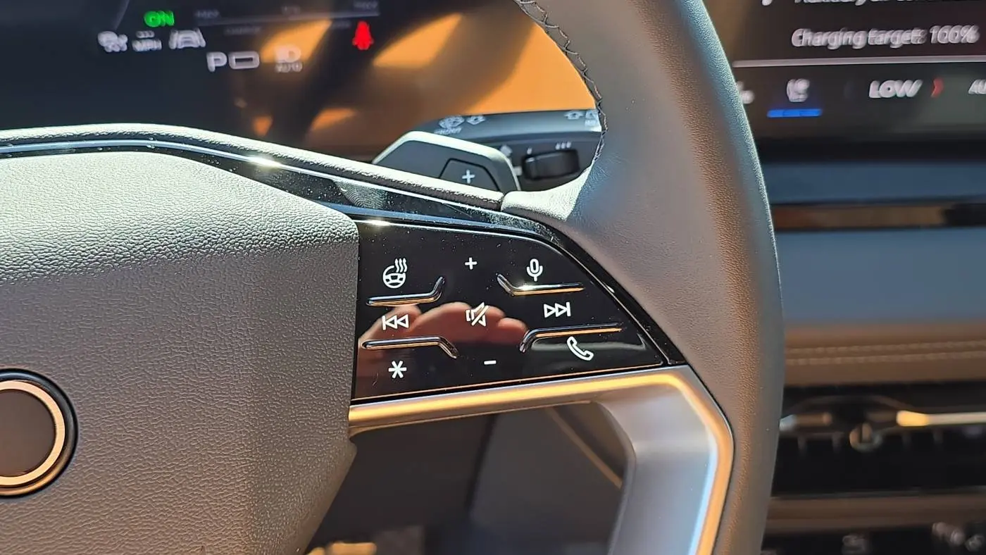 2025 Audi Q6 e-tron WA134BGF3SA027580