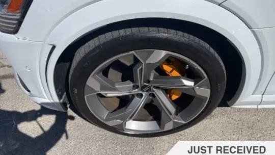 2023 Audi e-tron S WA11CBGEXPB004817