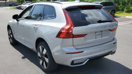 2025 Volvo XC60 YV4H60RC2S1204680