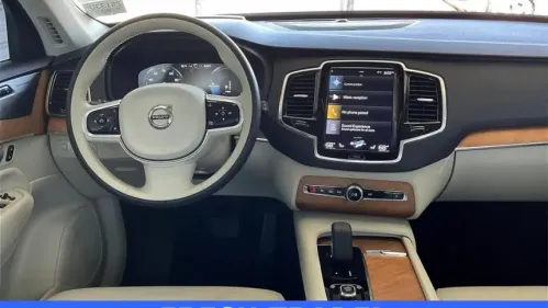2022 Volvo XC90 - Images - 5