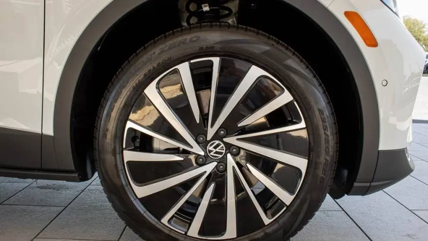 2025 Volkswagen ID.4 1V2DSPE88SC005336