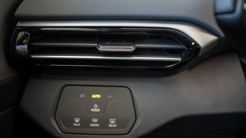 2025 Volkswagen ID.4 1V2DSPE88SC005336