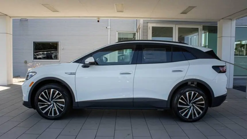 2025 Volkswagen ID.4 1V2DSPE88SC005336