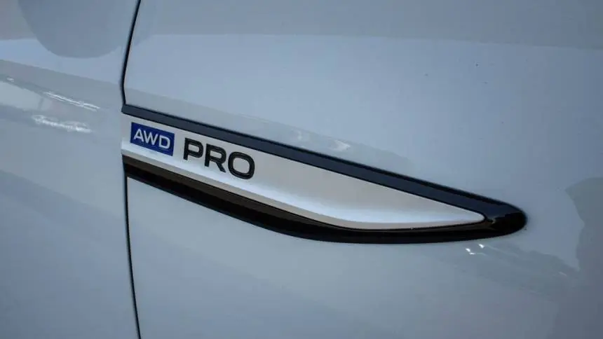 2025 Volkswagen ID.4 1V2DSPE88SC005336