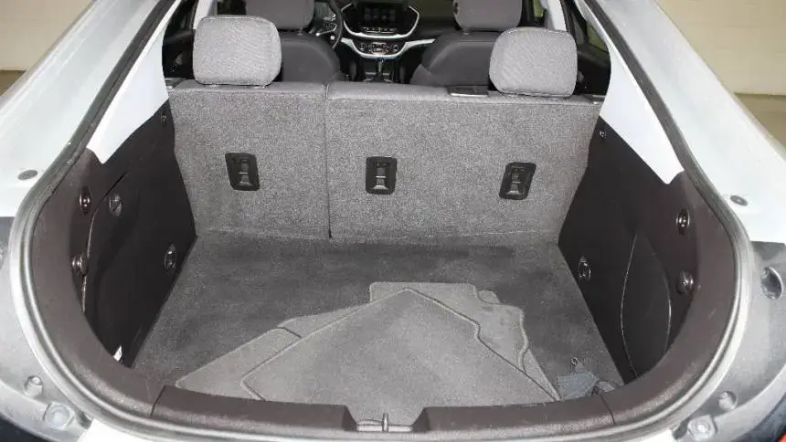 2017 Chevrolet VOLT - Images - 6