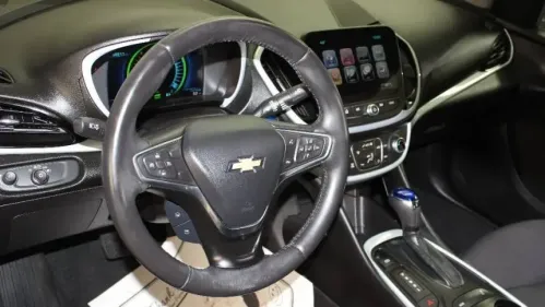 2017 Chevrolet VOLT - Images - 16