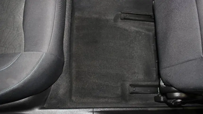 2017 Chevrolet VOLT - Images - 23