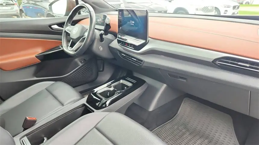 2021 Volkswagen ID.4 WVGTMPE28MP053820
