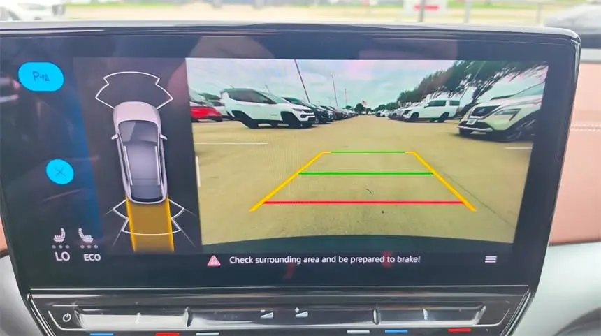 2021 Volkswagen ID.4 WVGTMPE28MP053820