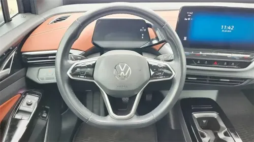 2021 Volkswagen ID.4 WVGTMPE28MP053820