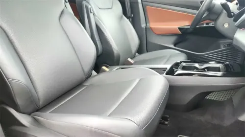 2021 Volkswagen ID.4 WVGTMPE28MP053820