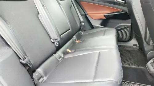 2021 Volkswagen ID.4 WVGTMPE28MP053820