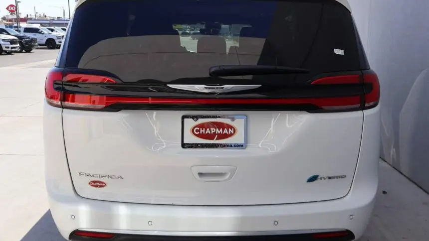 2025 Chrysler Pacifica 2C4RC1N72SR538234