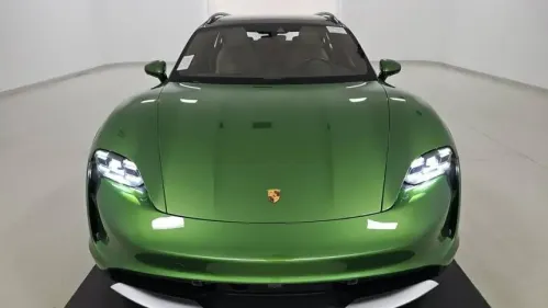 2022 Porsche Taycan - Images - 2