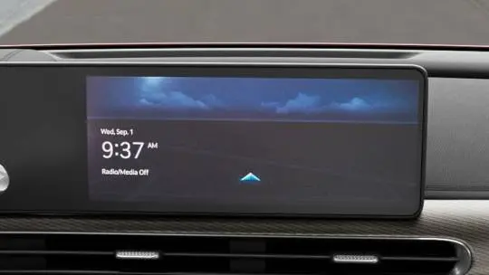 2025 Genesis GV60 KMUKB4SA7SU028029