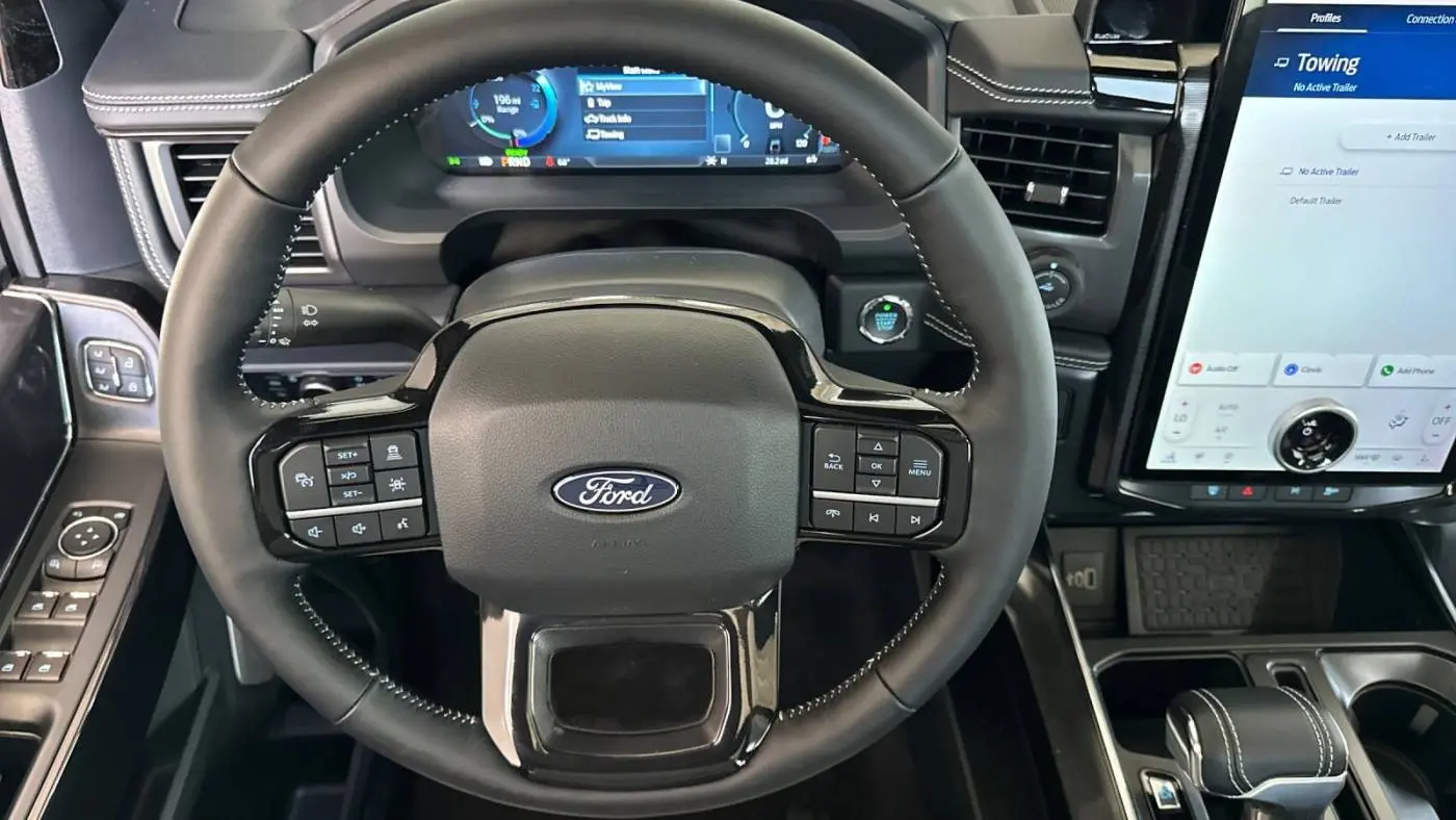 2025 Ford F-150 Lightning 1FT6W7L73SWG00425