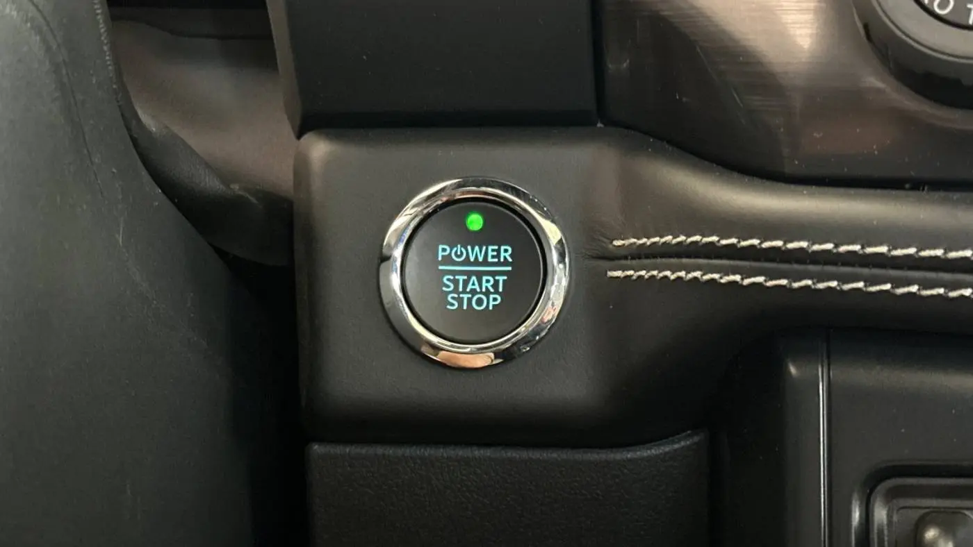 2025 Ford F-150 Lightning 1FT6W7L73SWG00425