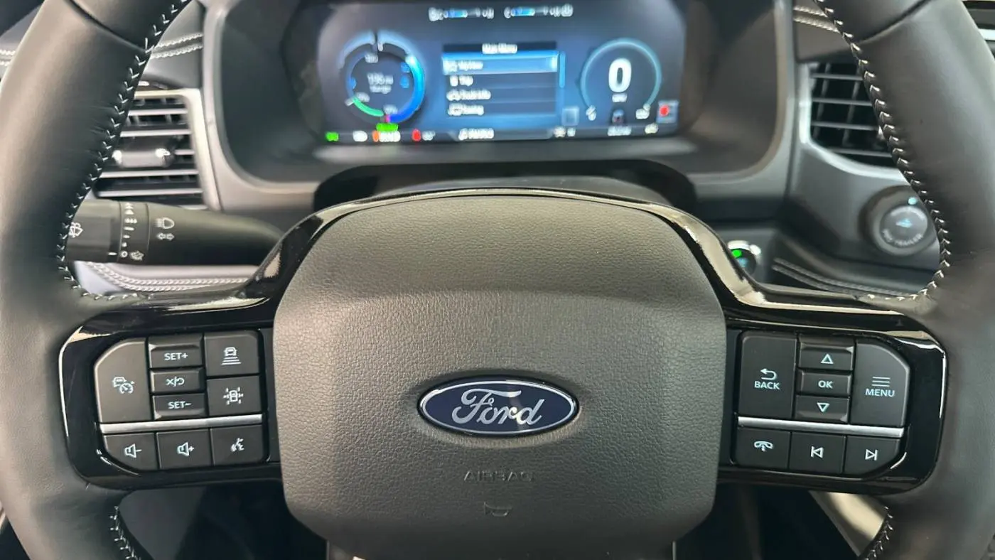 2025 Ford F-150 Lightning 1FT6W7L73SWG00425