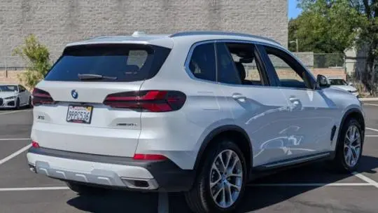 2025 BMW X5 5UX43EU08S9Y91359