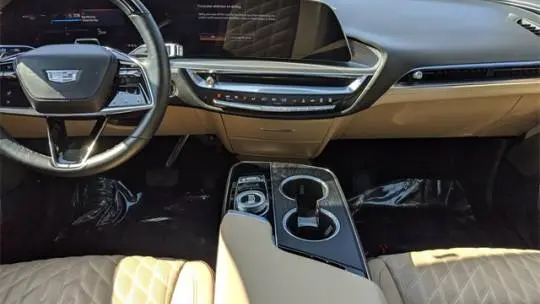 2024 Cadillac Lyriq 1GYKPWRK3RZ108191