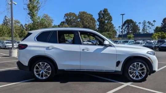 2025 BMW X5 5UX43EU08S9Y91359