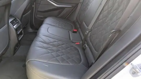 2025 BMW X5 5UX43EU08S9Y91359