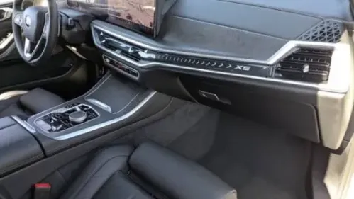 2025 BMW X5 5UX43EU08S9Y91359