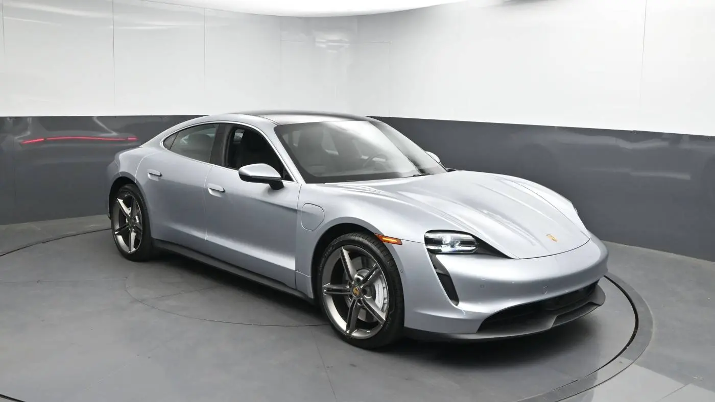 2024 Porsche Taycan WP0AB2Y10RSA36413