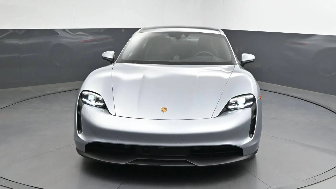 2024 Porsche Taycan WP0AB2Y10RSA36413