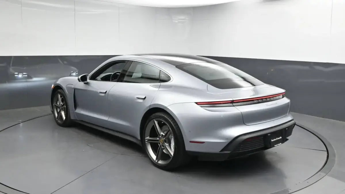 2024 Porsche Taycan - Images - 3