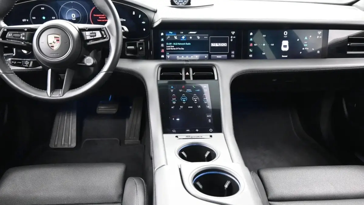 2024 Porsche Taycan - Images - 7
