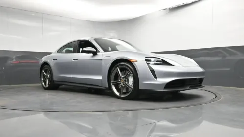 2024 Porsche Taycan WP0AB2Y10RSA36413