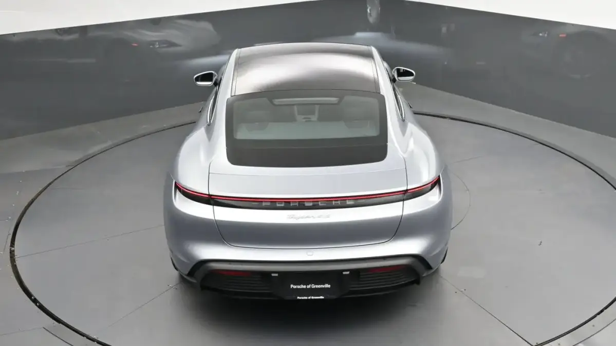 2024 Porsche Taycan - Images - 37