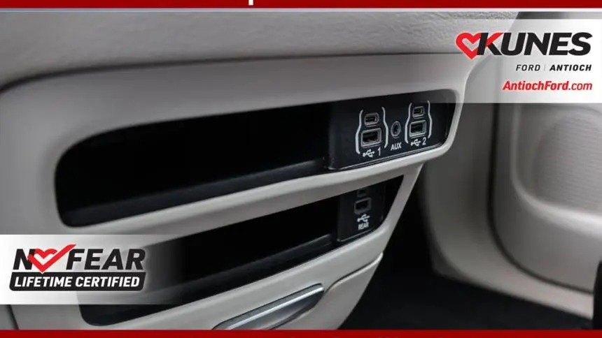 2022 Chrysler Pacifica 2C4RC1L77NR120209