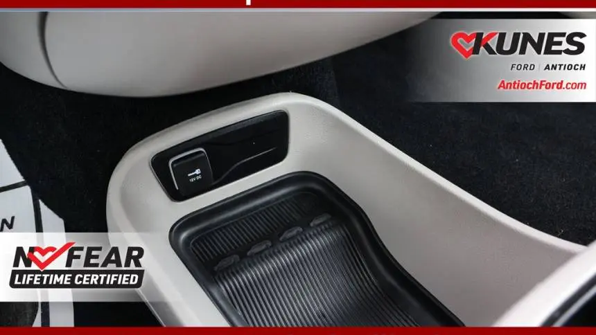 2022 Chrysler Pacifica 2C4RC1L77NR120209