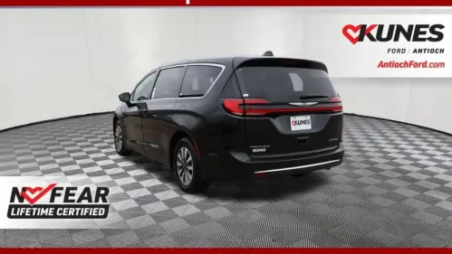 2022 Chrysler Pacifica 2C4RC1L77NR120209