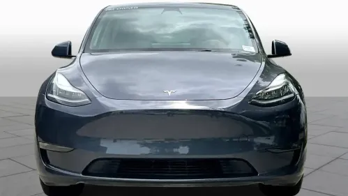 2023 Tesla Model Y 7SAYGDEE1PA090880