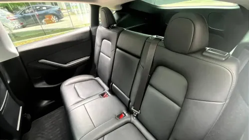 2023 Tesla Model Y 7SAYGDEE1PA090880