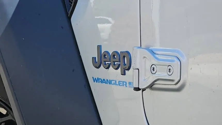 2023 Jeep Wrangler 1C4JJXN68PW629200