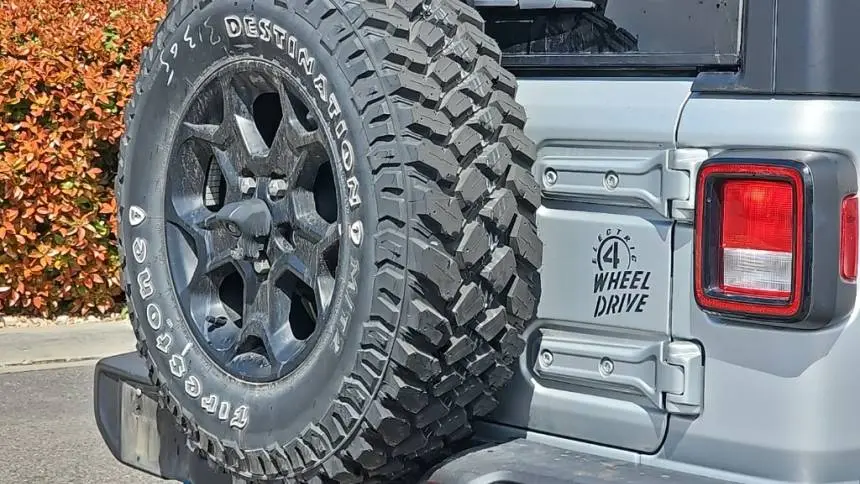 2023 Jeep Wrangler 1C4JJXN68PW629200