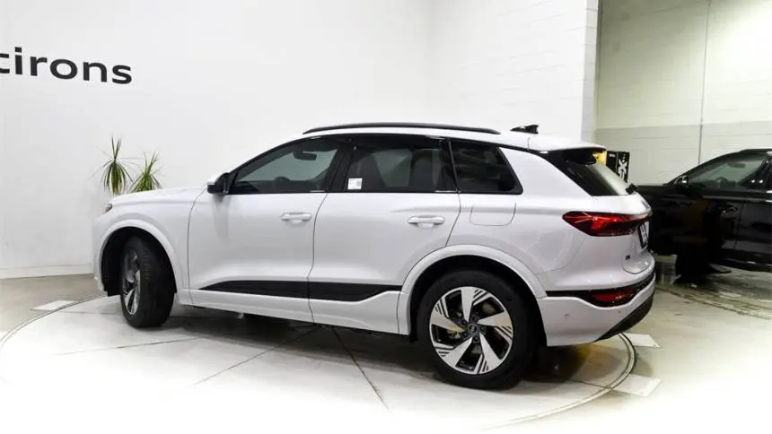 2025 Audi Q6 e-tron WA124BGF6SA036334