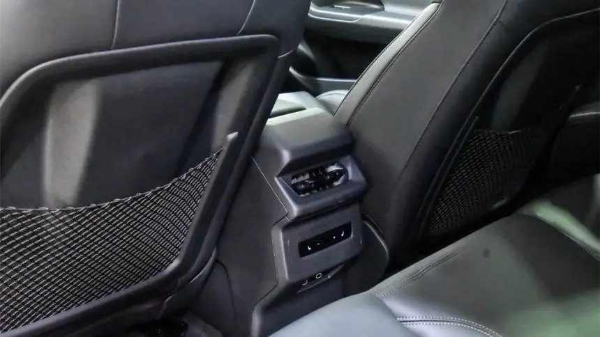 2025 Audi Q6 e-tron WA124BGF6SA036334