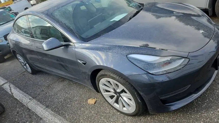 2022 Tesla Model 3 5YJ3E1EA2NF256218