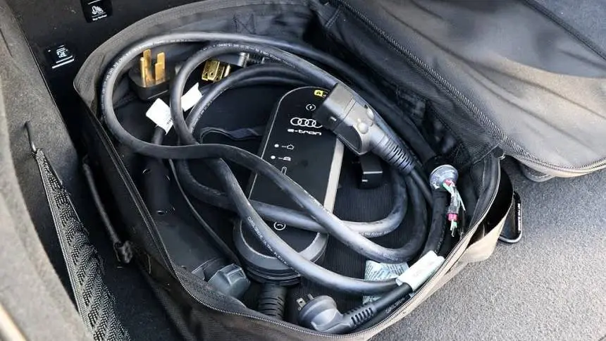 2022 Audi Q5 WA1E2BFY3N2016613