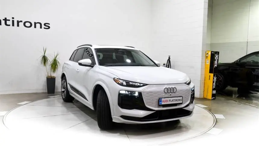 2025 Audi Q6 e-tron WA124BGF6SA036334