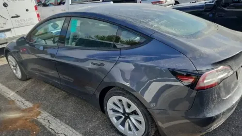 2022 Tesla Model 3 5YJ3E1EA2NF256218