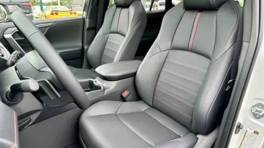 2025 Toyota RAV4 Plug-In Hybrid JTMFB3FV3SD254354