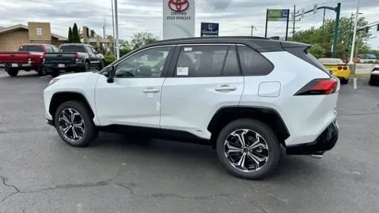 2025 Toyota RAV4 Plug-In Hybrid JTMFB3FV3SD254354